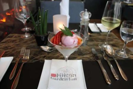 Hilton Garden Inn Frankfurt City Centre - 11
