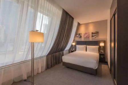 Hilton Garden Inn Frankfurt City Centre - 4