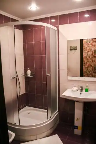 Holiday House Mini - 14
