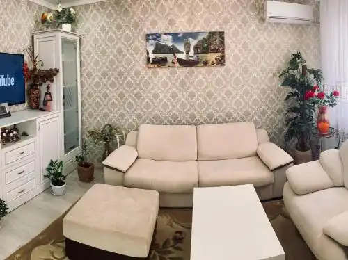Комнаты на Петра Мельникова, 7 - 15