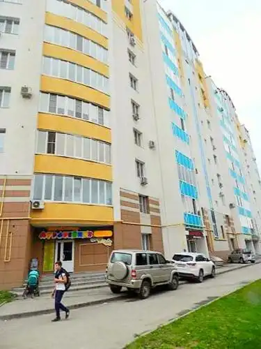 на Никулина, 41 - 6