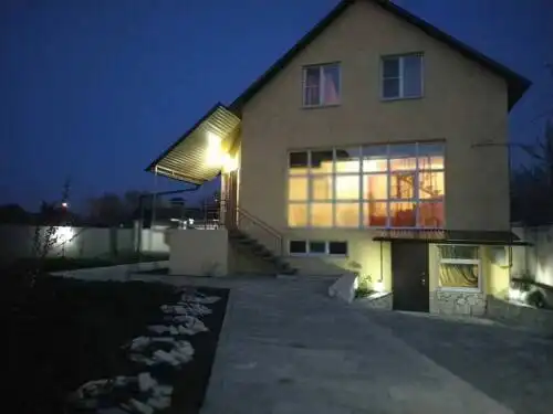 Дом для отпуска на Школьной 39