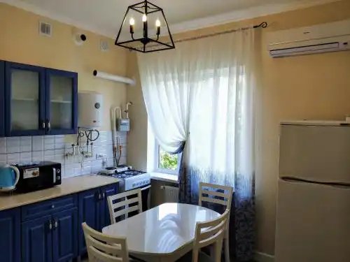 Свои - 28