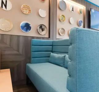 Ana Living Stuttgart By ArtAna - 3