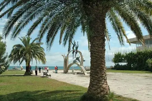 Paradise - 8