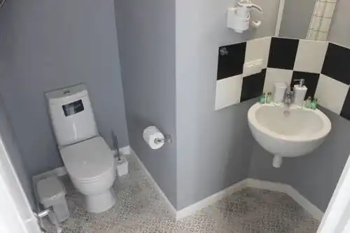 7HOUSE - 21