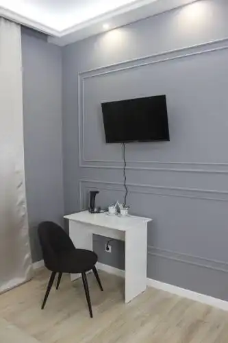 7HOUSE - 28