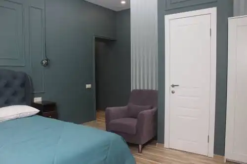 7HOUSE - 42