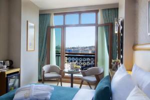 Hotel «Momento Golden Horn», Стамбул