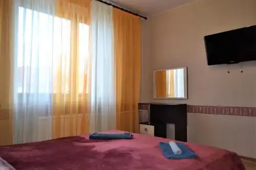 Егорова, 13 - 36
