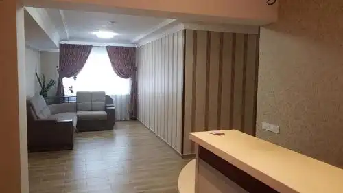 готель Біля фонтану - 14