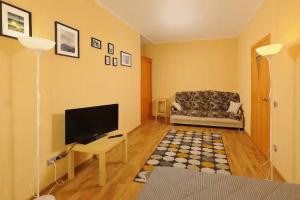 Апартаменты «ул. 8 Марта, 4», Омск