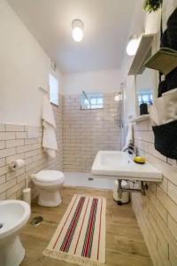 White Rooms - 6