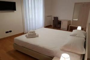 Апартаменты «Hermes Inn  Napoli», Неаполь