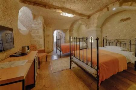 Taru Cave Suites - 96