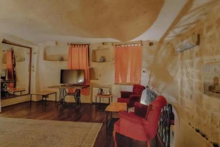 Taru Cave Suites - 66