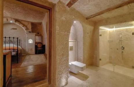 Taru Cave Suites - 107