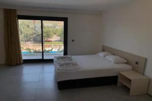 Отель «Rana Otel», Измир