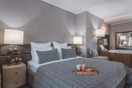 Orka Cove Penthouse & Suites Adults Only - 3