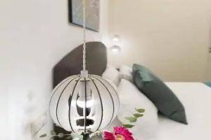 The Five Rooms Napoli, Неаполь