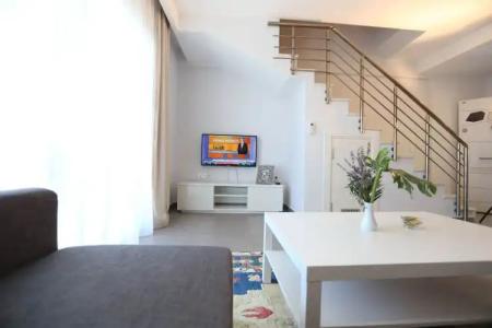 Truemars & Suites - 75