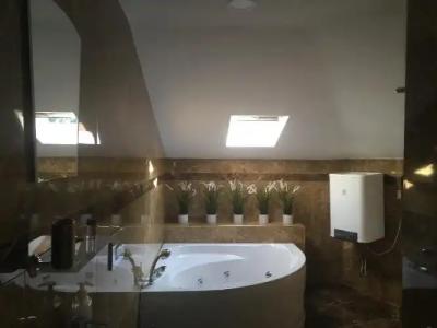 Truemars & Suites - 54