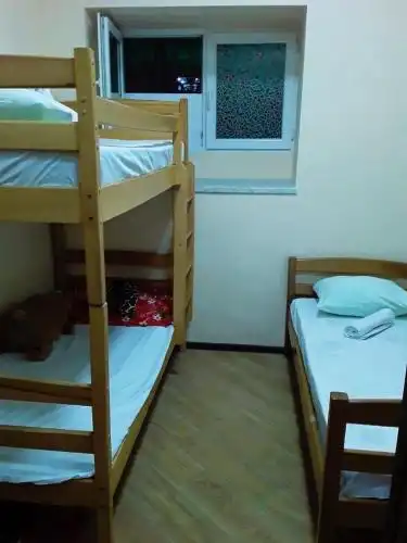 Pinoy Hostel & Tours - 4