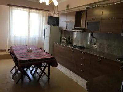 Highway Guest House - 11