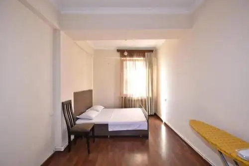 Mashtoc33 New apartment Yerevan center - 18