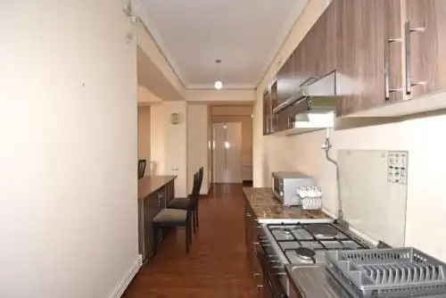 Mashtoc33 New apartment Yerevan center - 11