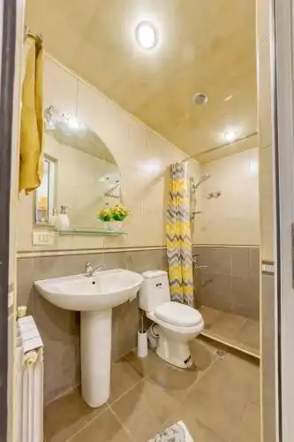 Vincent Hostel byier - 16