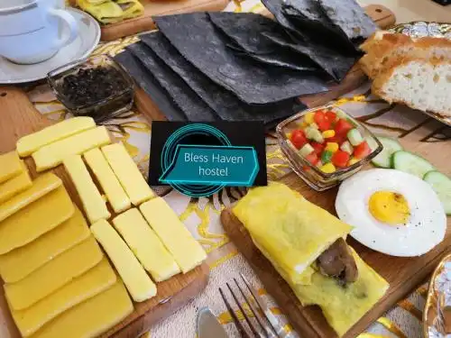 Bless Haven Hostel and Tours - 3