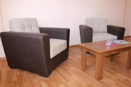 Biotech Guest Room - 10