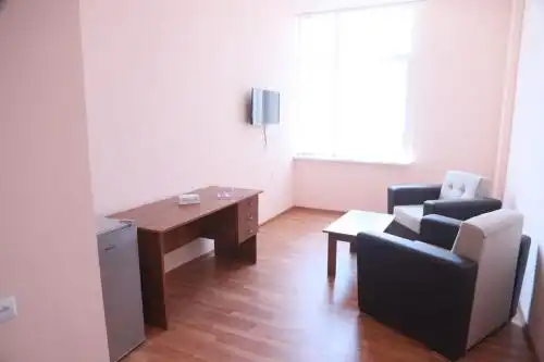 Biotech Guest Room - 9