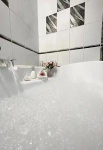 Гончаренко, 5 - 30