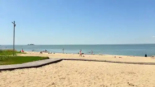 У моря - 23