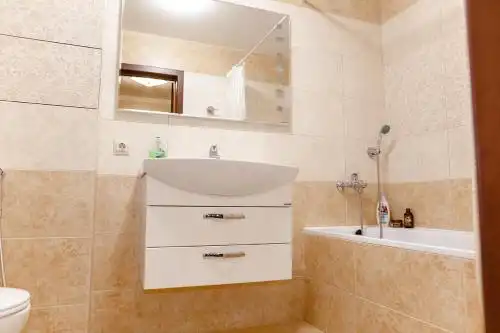 Люкс Мира, 61 - 13