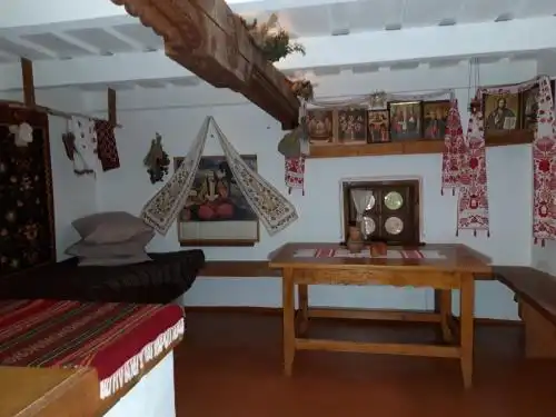 Мамаєва Слобода - 14