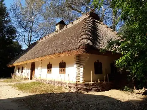 Мамаєва Слобода - 10