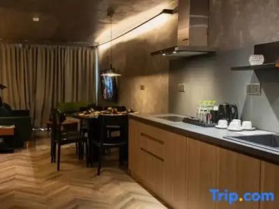 Hôtel Colline - 128