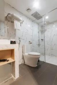 Hôtel Colline - 135