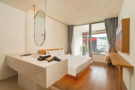 Hôtel Colline - 258