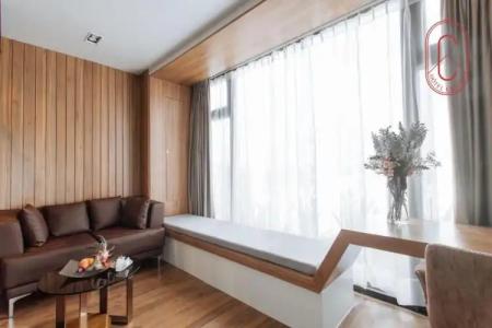 Hôtel Colline - 176