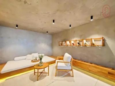 Hôtel Colline - 163