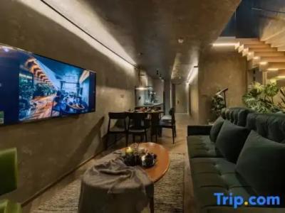 Hôtel Colline - 134