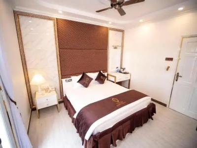 Tulip City View - 72