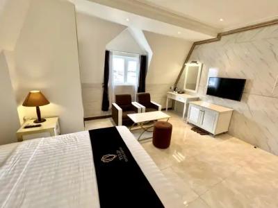 Tulip City View - 30