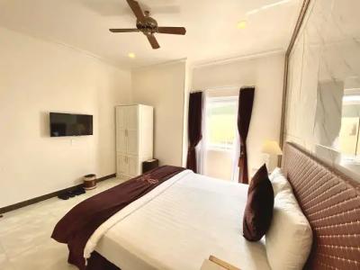 Tulip City View - 36