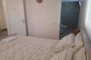 Отель «Etty's House»