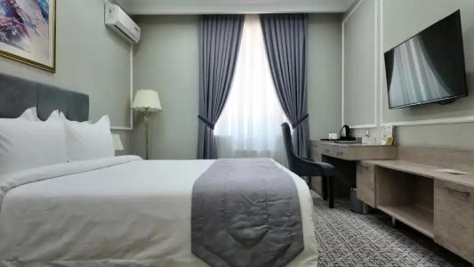 The Royal Mezbon & SPA - 102